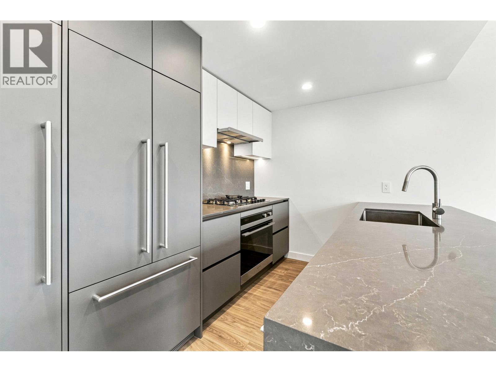 3302 2135 Springer Avenue, Burnaby, British Columbia  V5B 0C1 - Photo 10 - R3160210