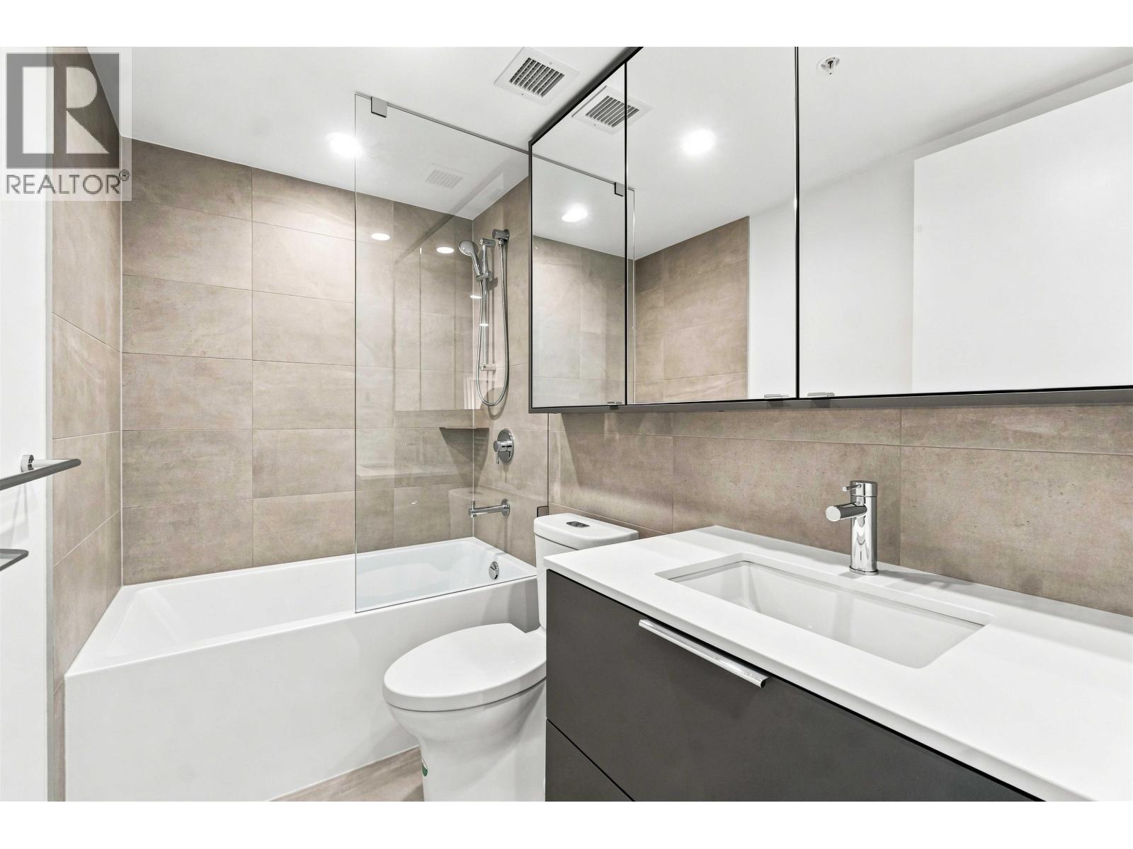 3302 2135 Springer Avenue, Burnaby, British Columbia  V5B 0C1 - Photo 13 - R3160210