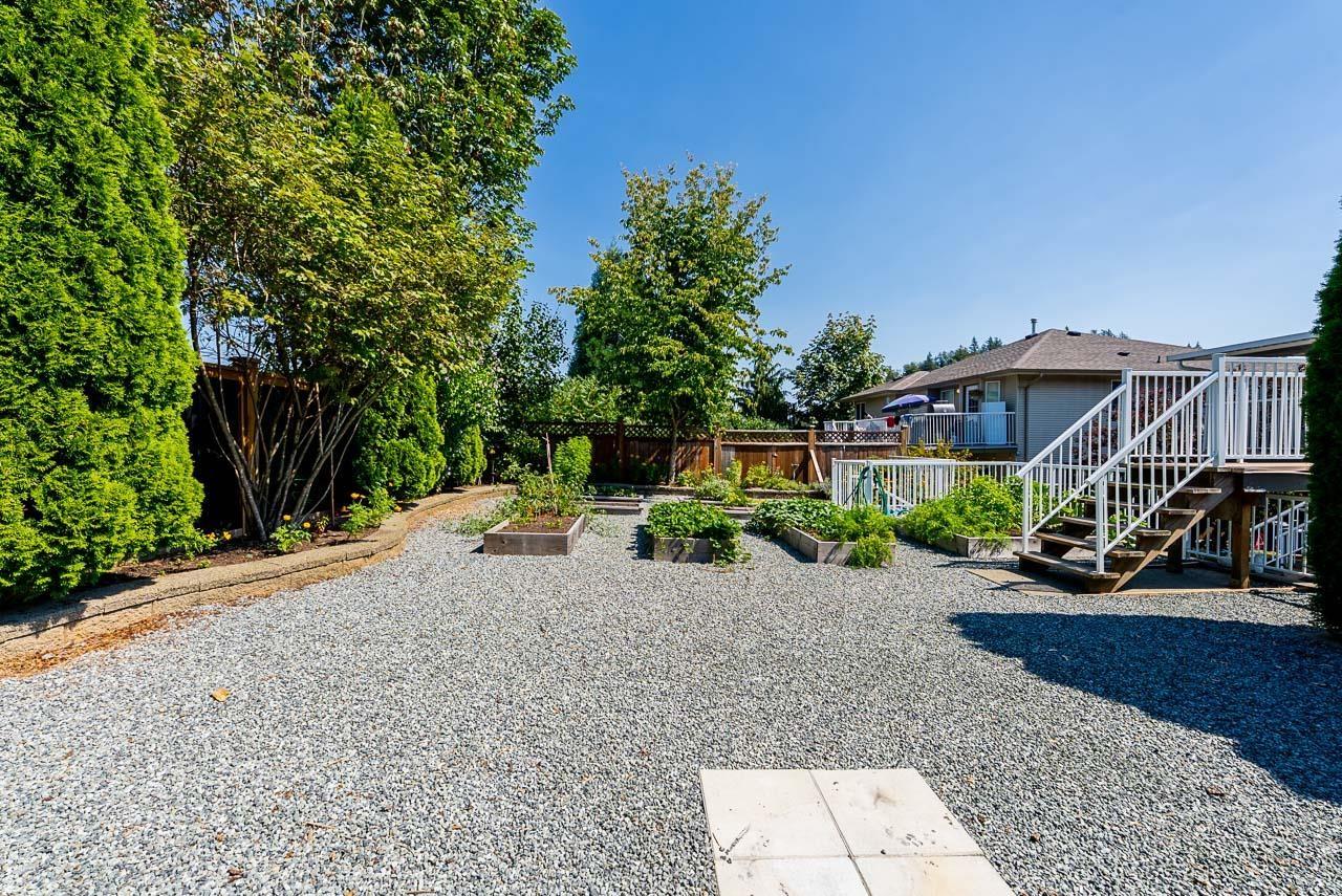 8480 Doerksen Drive, Mission, British Columbia  V2V 7C4 - Photo 39 - R3160303