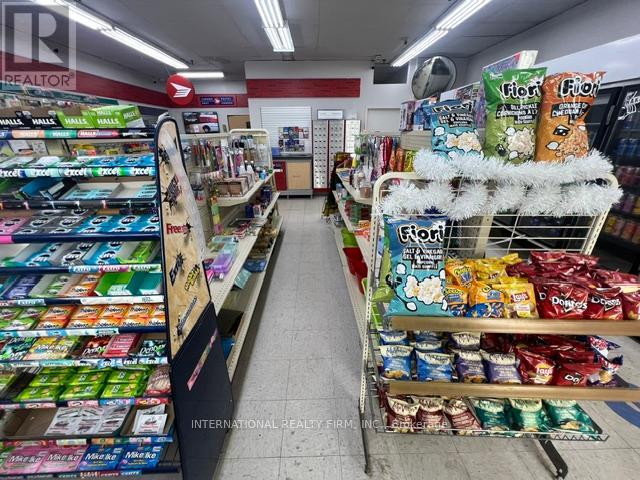 1116 Wilson Avenue, Toronto, Ontario  M3M 1G0 - Photo 15 - W13471468
