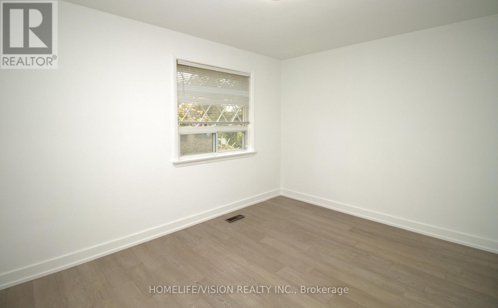 Bsmt - 61 Lewiston Road, Toronto, Ontario  M1P 1X8 - Photo 27 - E13732472