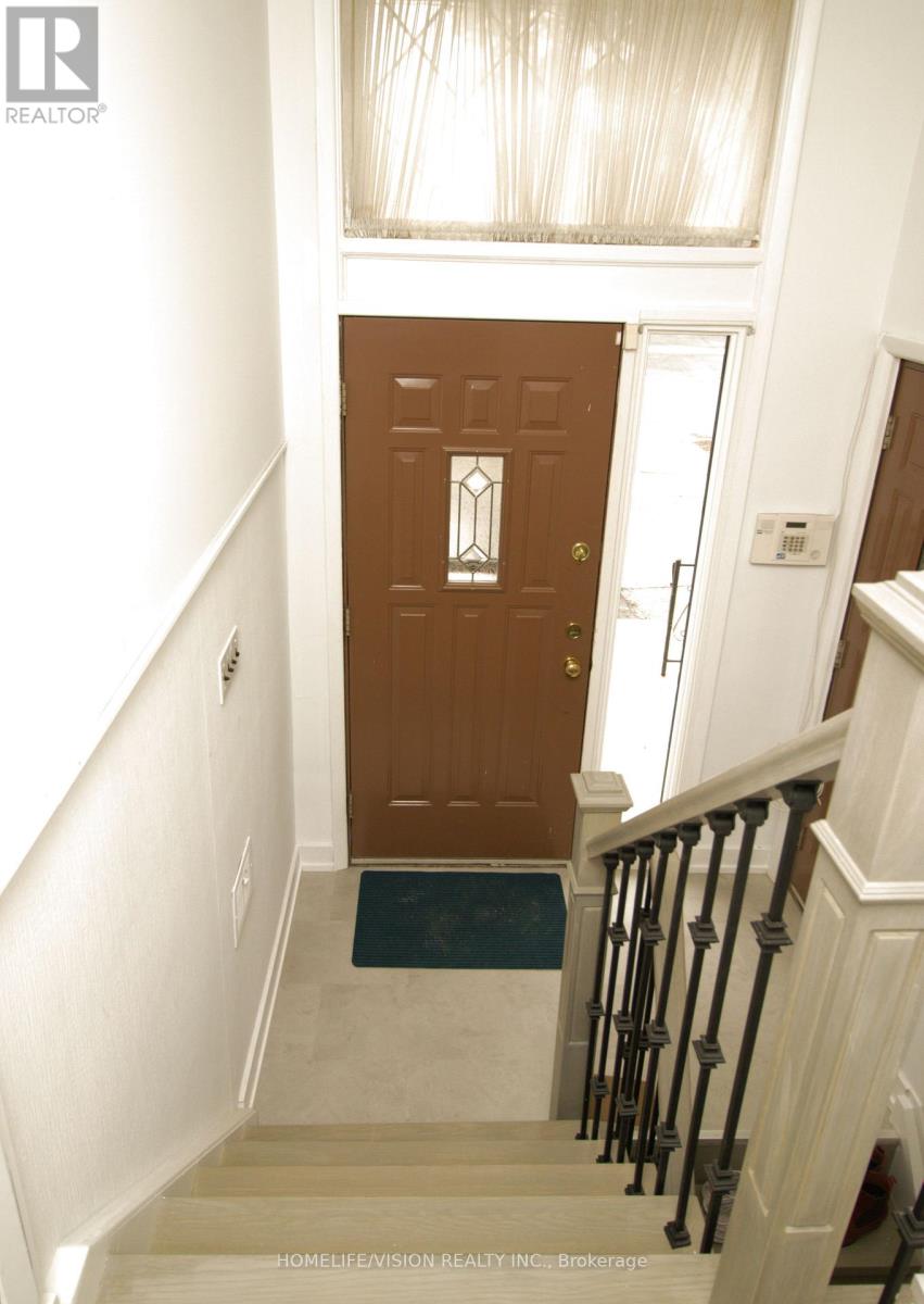 Bsmt - 61 Lewiston Road, Toronto, Ontario  M1P 1X8 - Photo 30 - E13732472