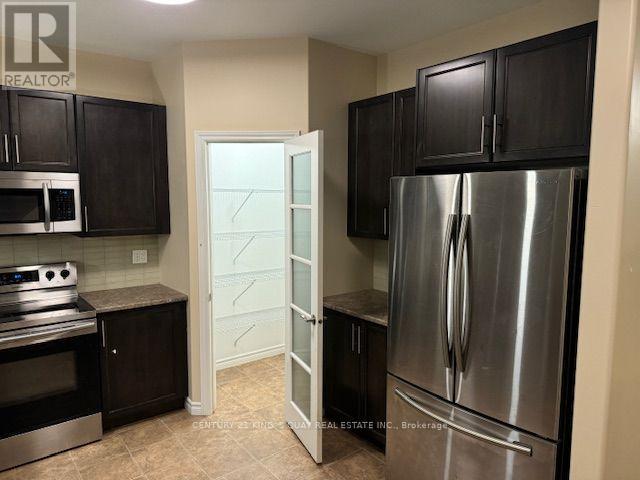 5 Ledgerock Court, Quinte West, Ontario  K8R 0A1 - Photo 8 - X13733188