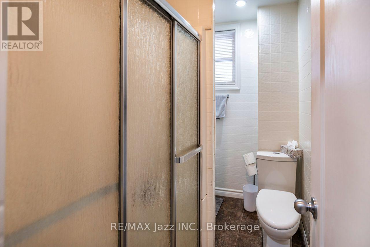 97 Adelaide Avenue E, Oshawa, Ontario  L1G 1Z2 - Photo 21 - E13733472