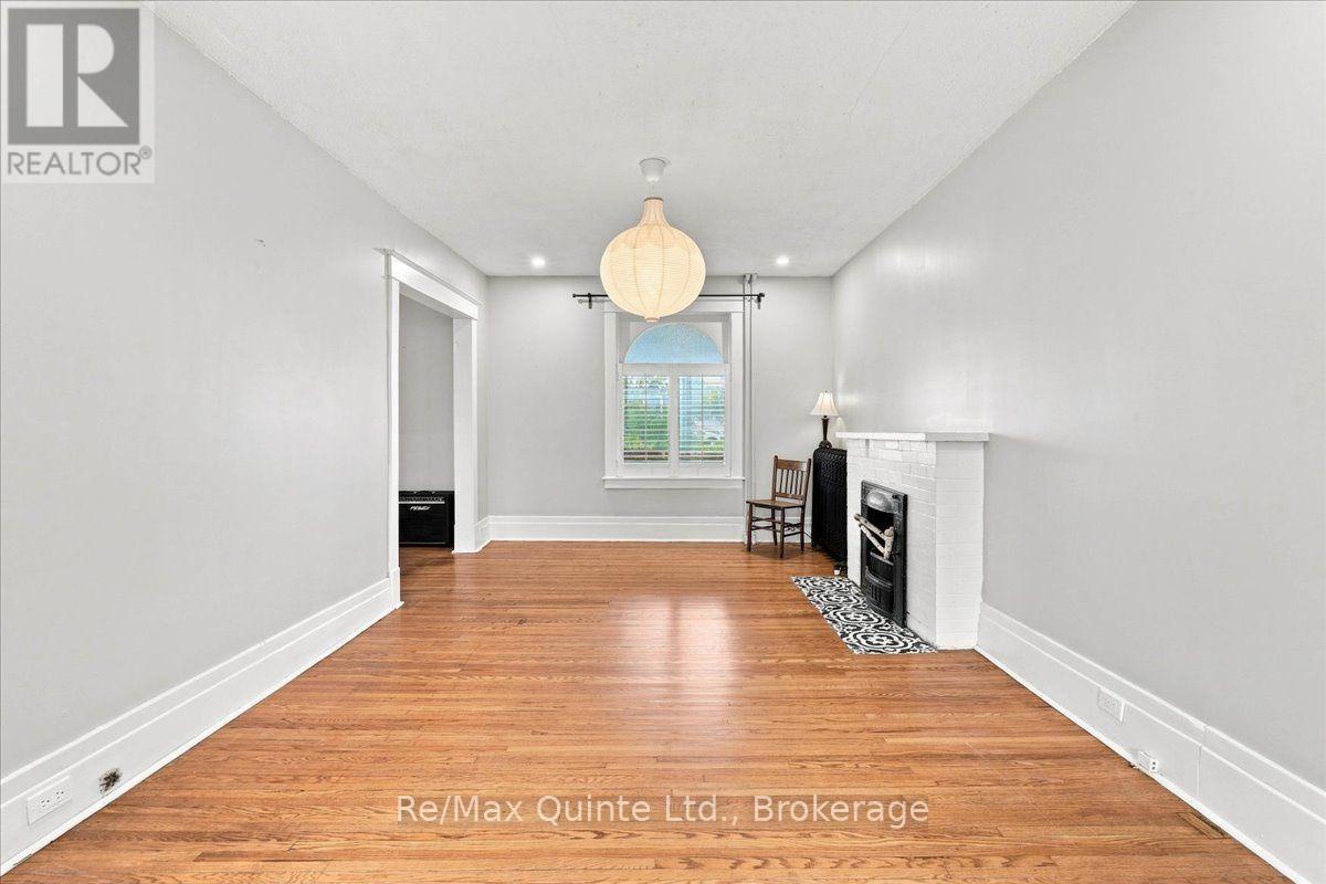 95 Victoria Avenue, Belleville, Ontario  K8N 2A3 - Photo 12 - X13733466