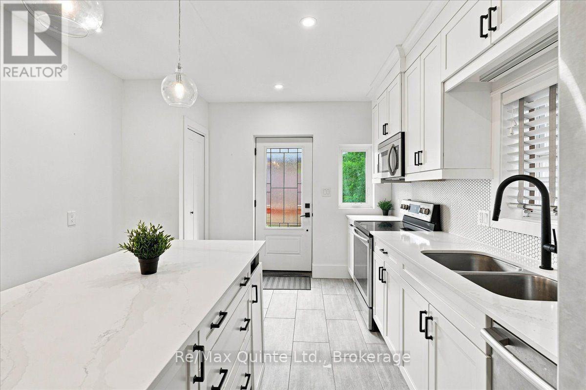 95 Victoria Avenue, Belleville, Ontario  K8N 2A3 - Photo 19 - X13733466