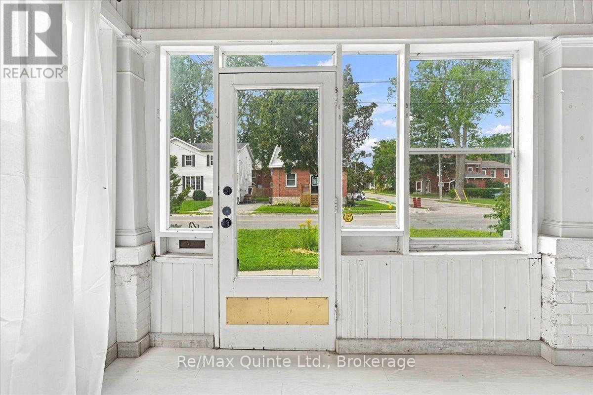 95 Victoria Avenue, Belleville, Ontario  K8N 2A3 - Photo 3 - X13733466