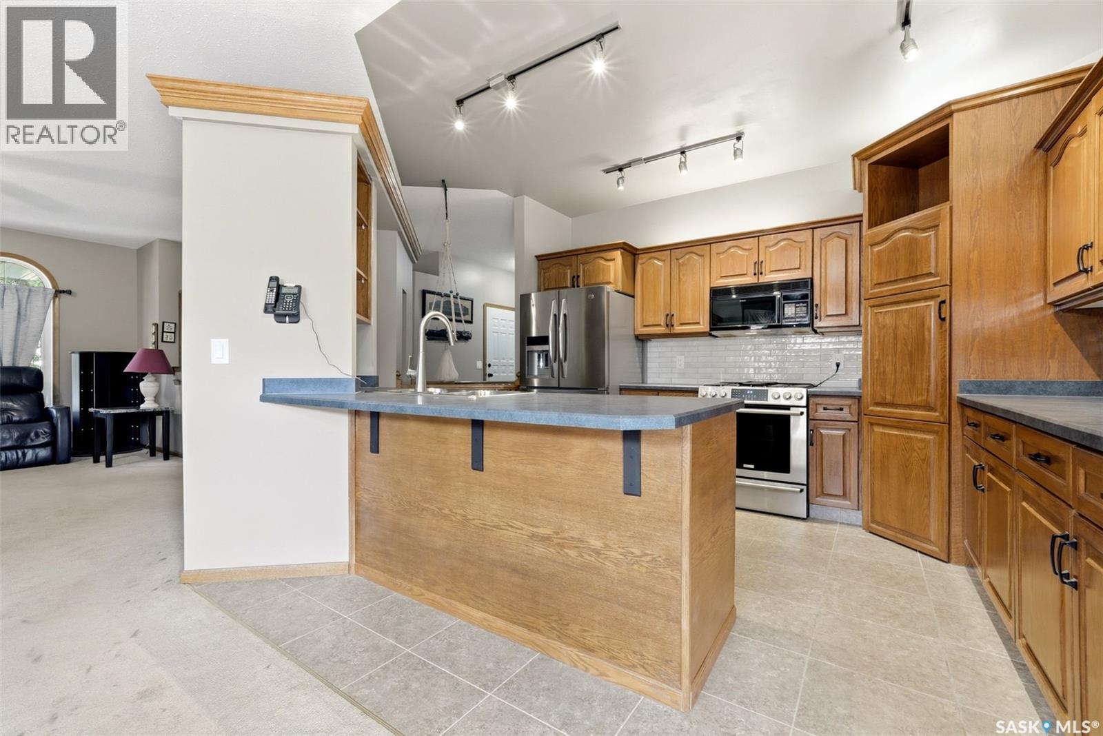 7335 8th Avenue, Regina, Saskatchewan  S4T 0X2 - Photo 10 - SK047215