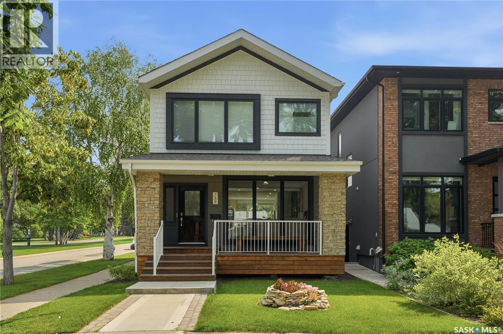 738 Main STREET, Saskatoon, Saskatchewan