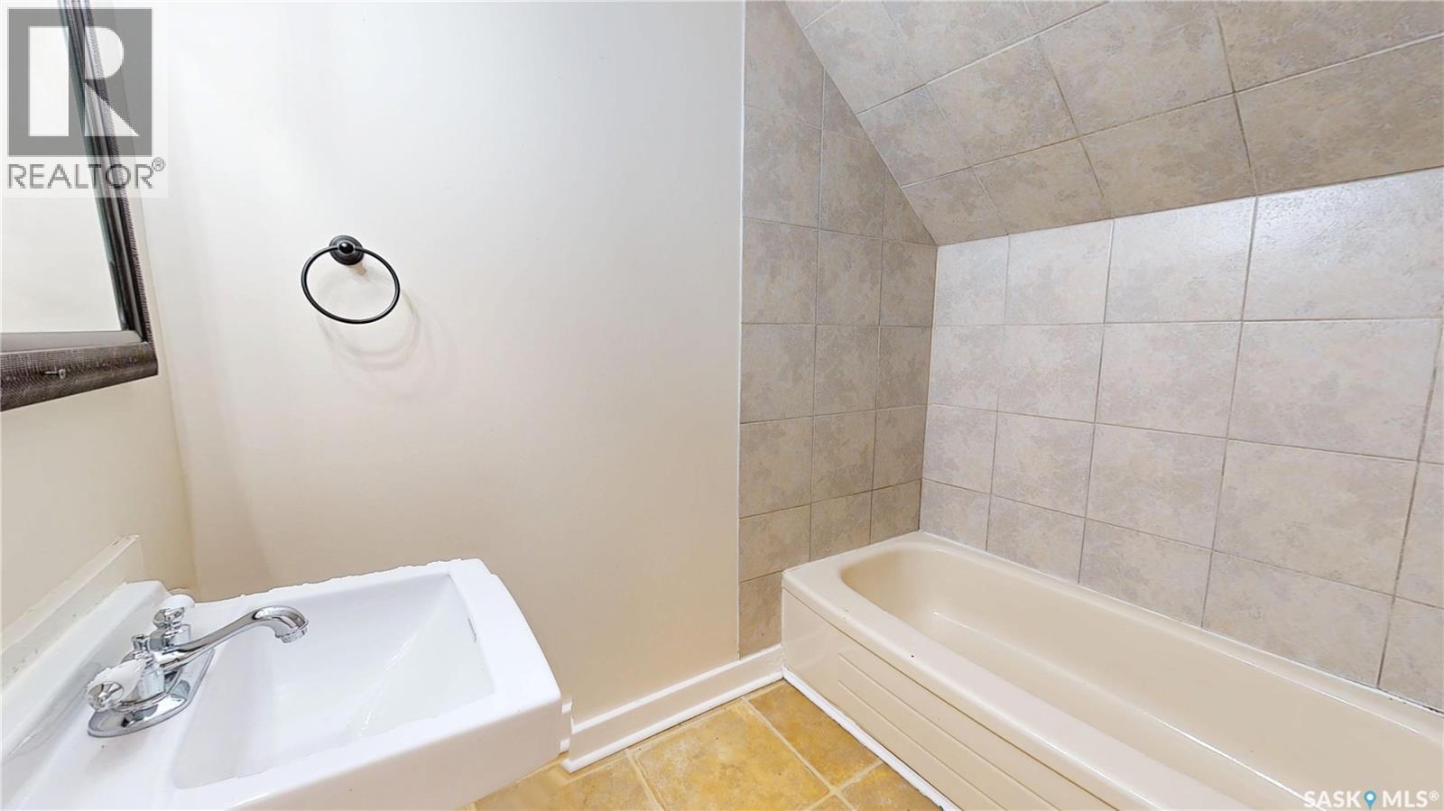 2344 Toronto Street, Regina, Saskatchewan  S4P 1N6 - Photo 21 - SK047082