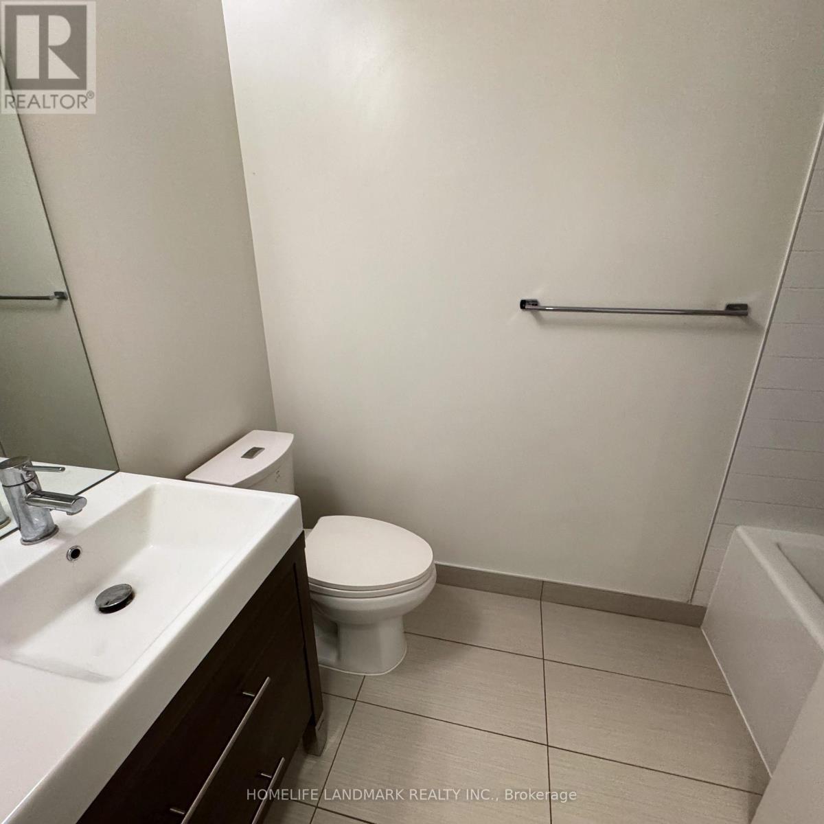 Ps 011 - 66 Forest Manor Drive, Toronto, Ontario  M2J 0B7 - Photo 7 - C13733600
