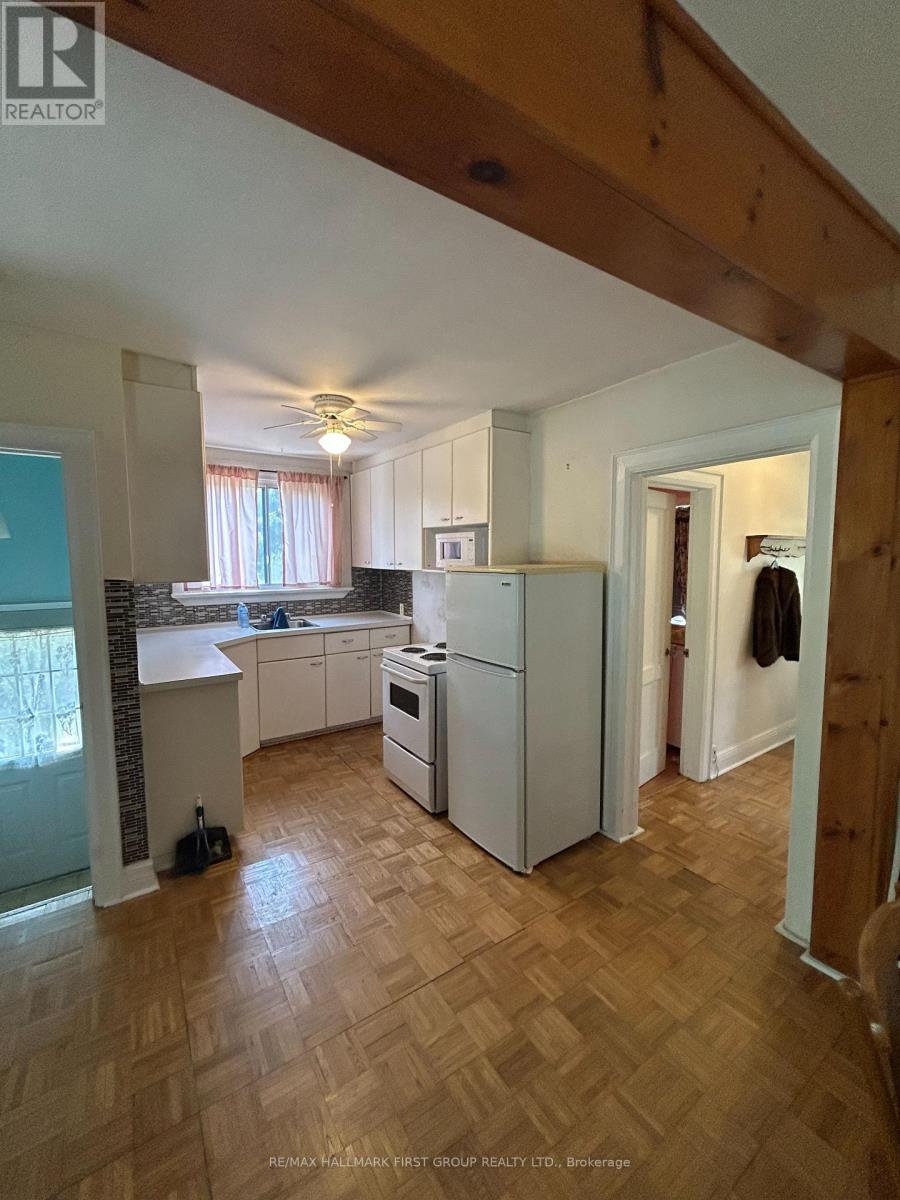 917 Green Street, Whitby, Ontario  L1N 4G4 - Photo 9 - E13733482