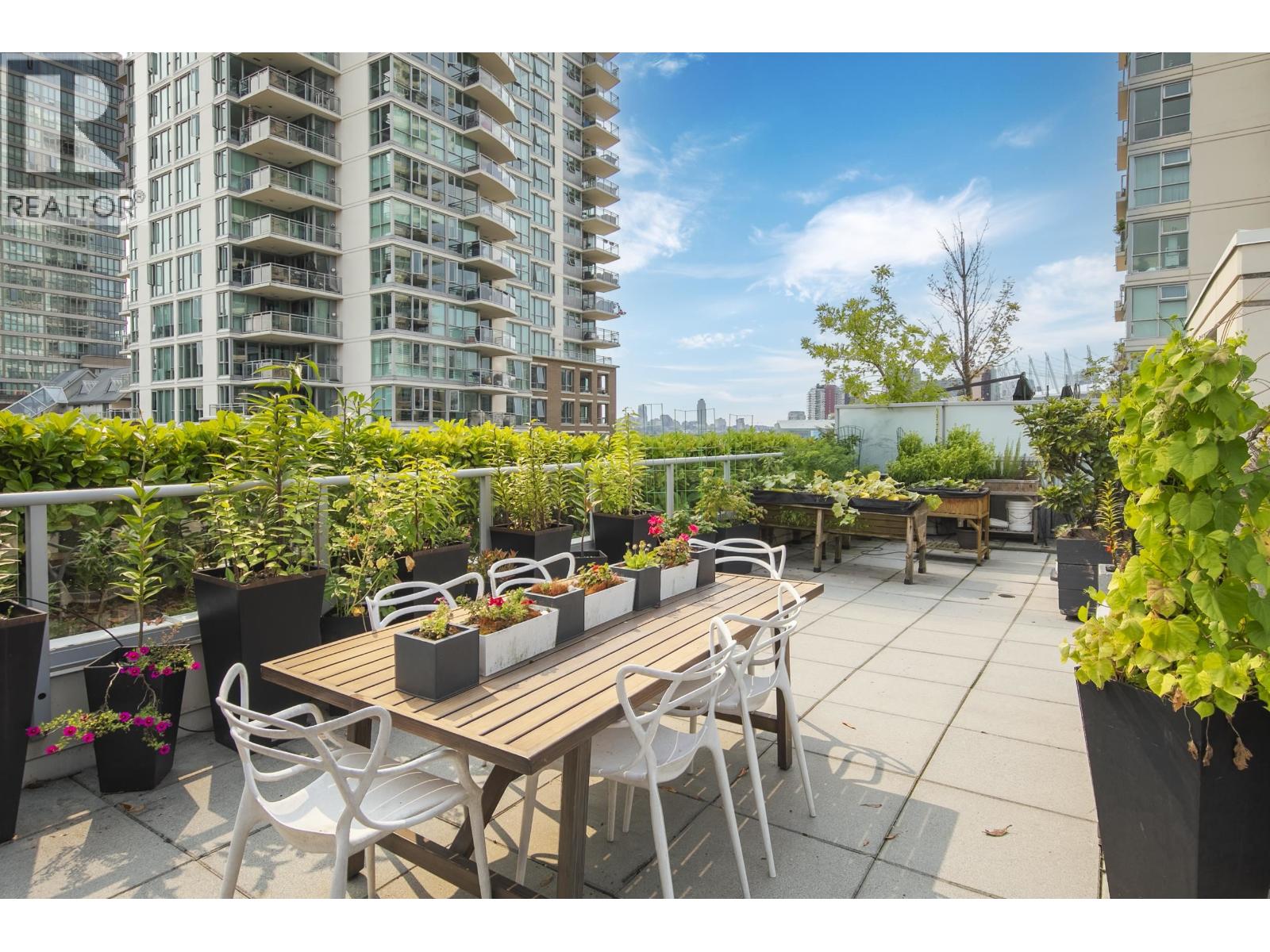 306 125 Milross Avenue, Vancouver, British Columbia  V6A 0A1 - Photo 7 - R3160457