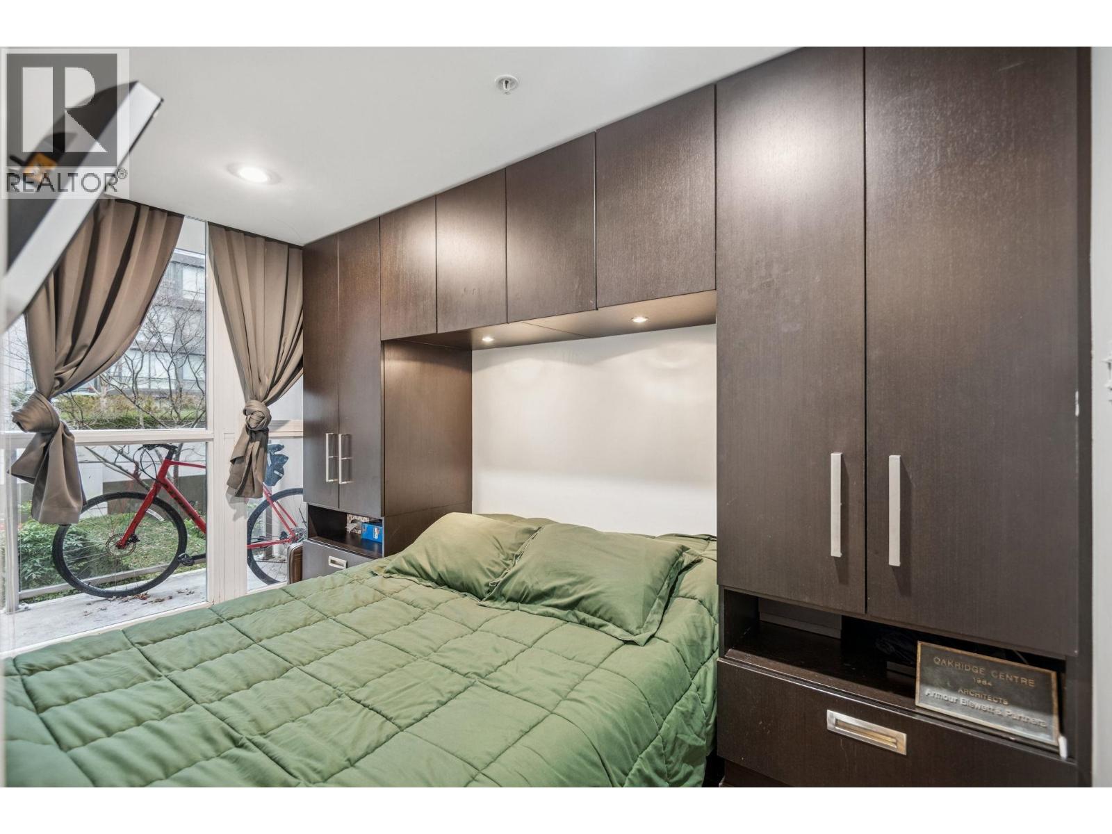 301 1055 Richards Street, Vancouver, British Columbia  V6B 0C2 - Photo 11 - R3160463