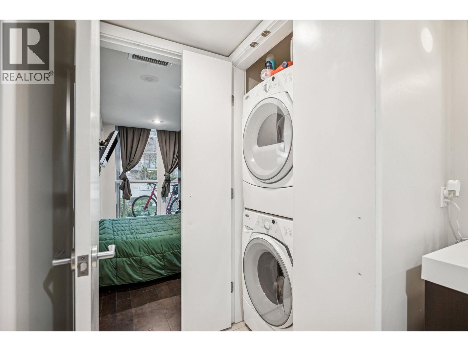 301 1055 Richards Street, Vancouver, British Columbia  V6B 0C2 - Photo 13 - R3160463