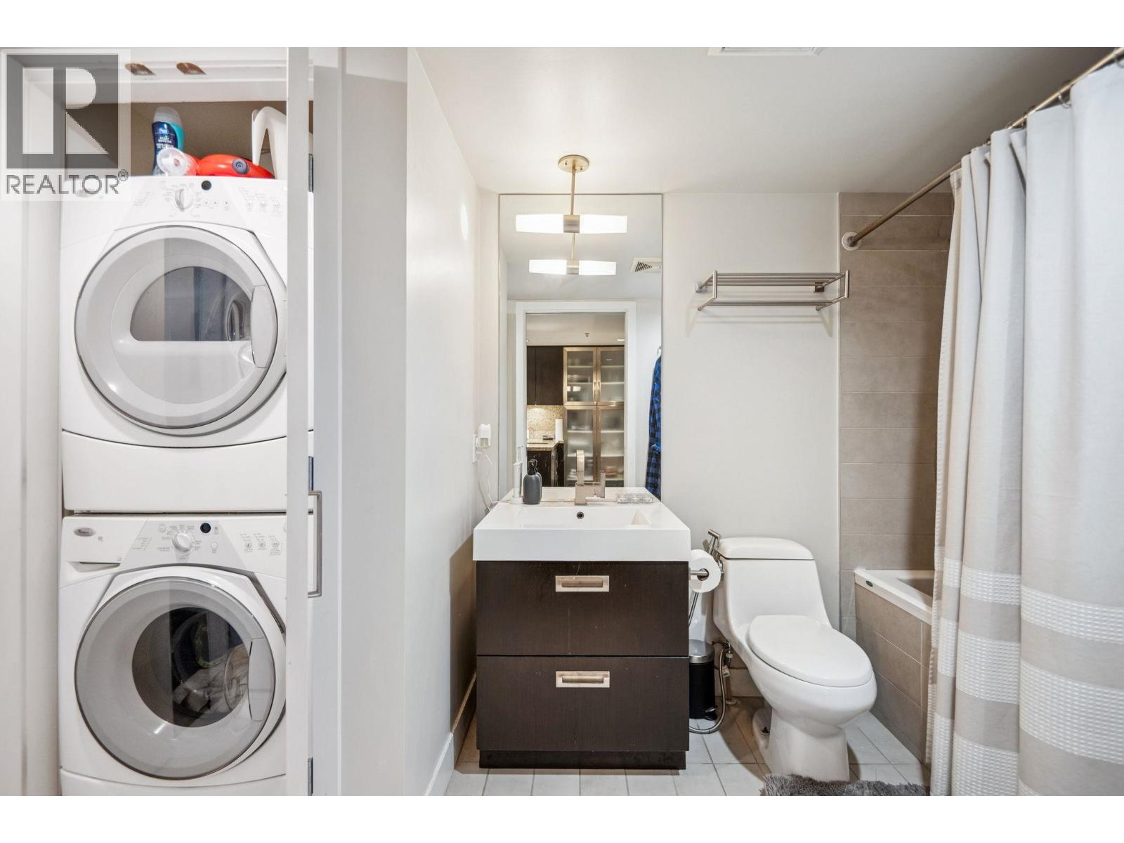 301 1055 Richards Street, Vancouver, British Columbia  V6B 0C2 - Photo 14 - R3160463