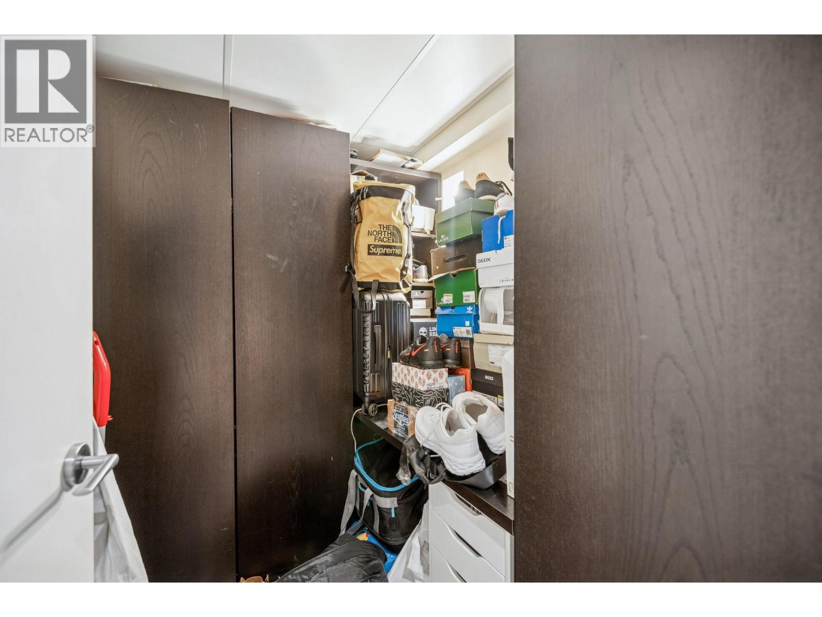 301 1055 Richards Street, Vancouver, British Columbia  V6B 0C2 - Photo 17 - R3160463