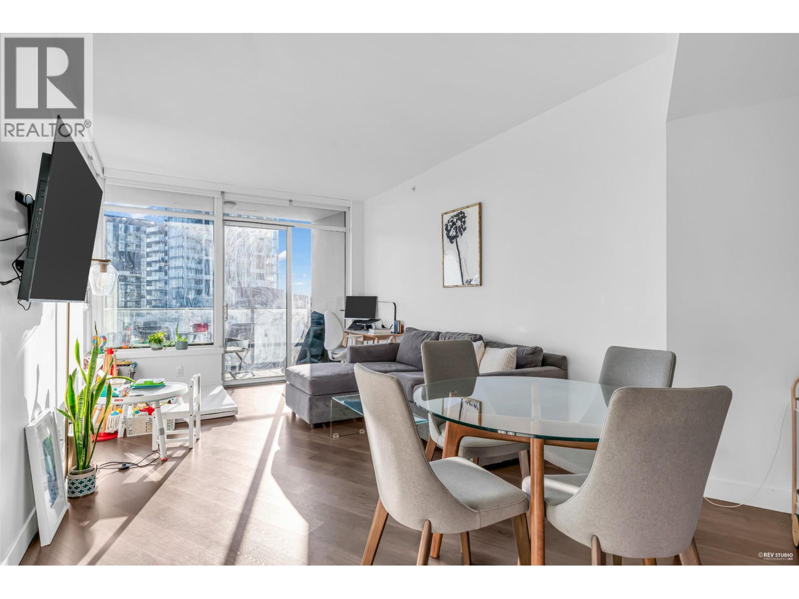 716 3557 Sawmill Crescent, Vancouver, British Columbia  V5S 0E2 - Photo 6 - R3160490