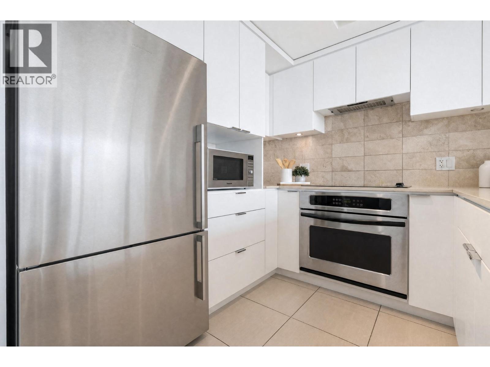 601 1320 Chesterfield Avenue, North Vancouver, British Columbia  V7M 0A6 - Photo 10 - R3160502