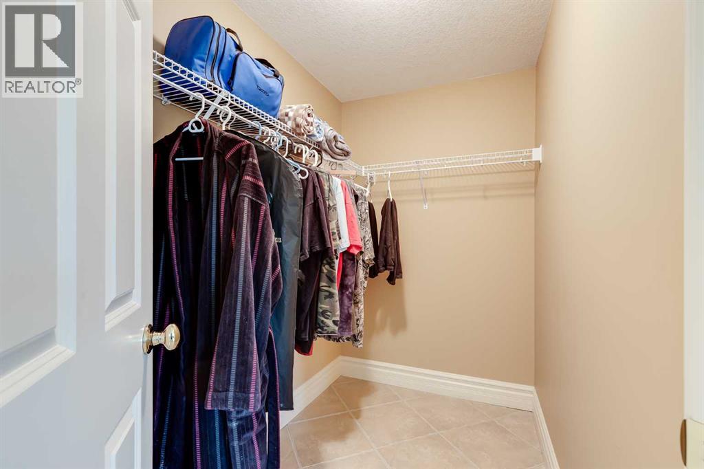4592 Hamptons Way Nw, Calgary, Alberta  T3A 6B6 - Photo 41 - A2341743