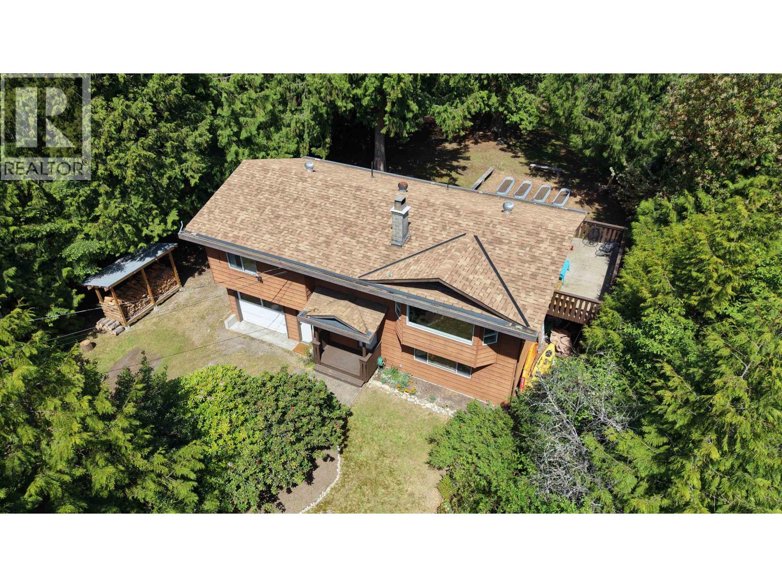 8044 Dogwood Drive, Halfmoon Bay, British Columbia  V7Z 1A7 - Photo 38 - R3160472