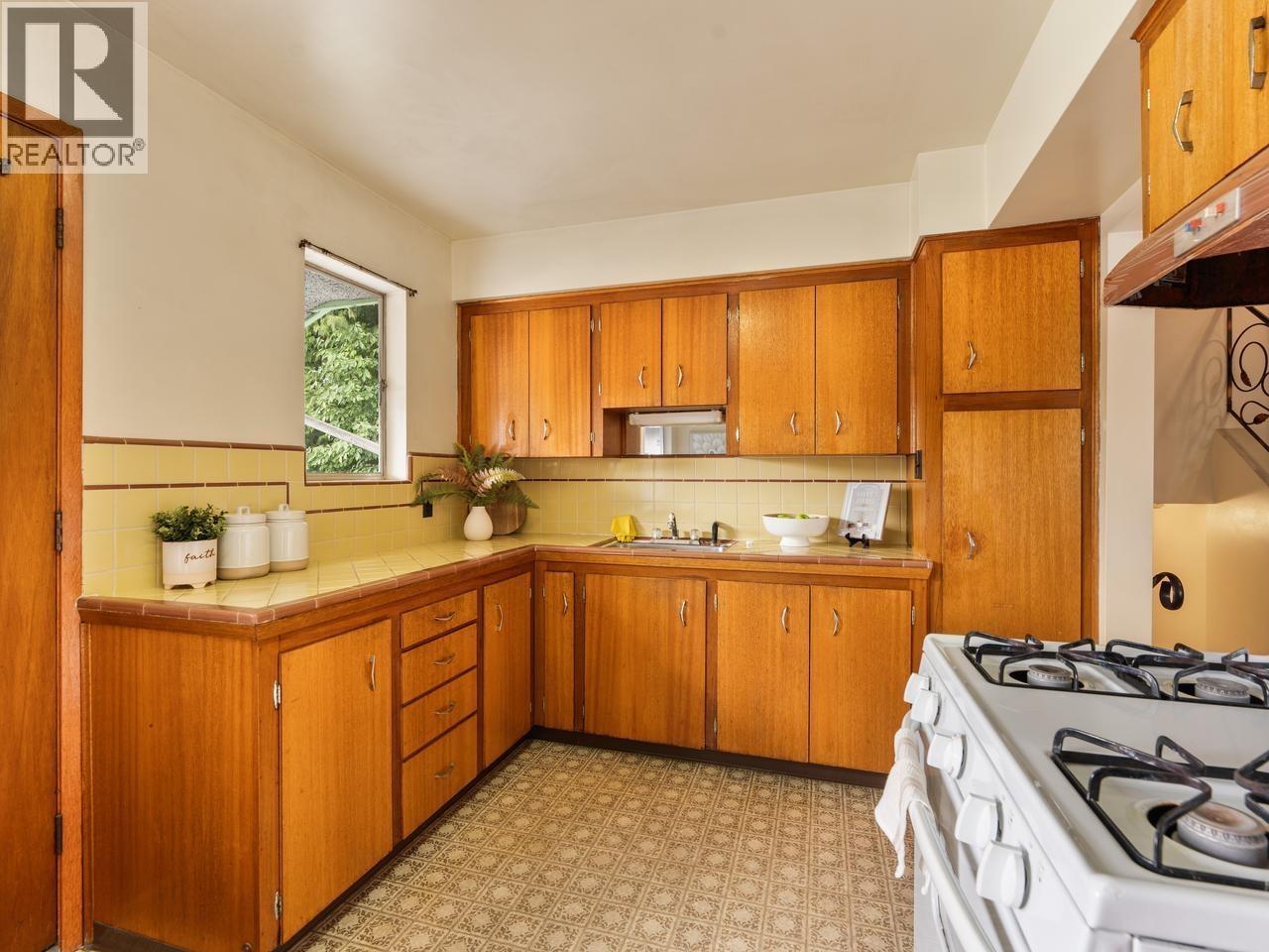11660 Aztec Street, Richmond, British Columbia  V6X 1H8 - Photo 16 - R3160483