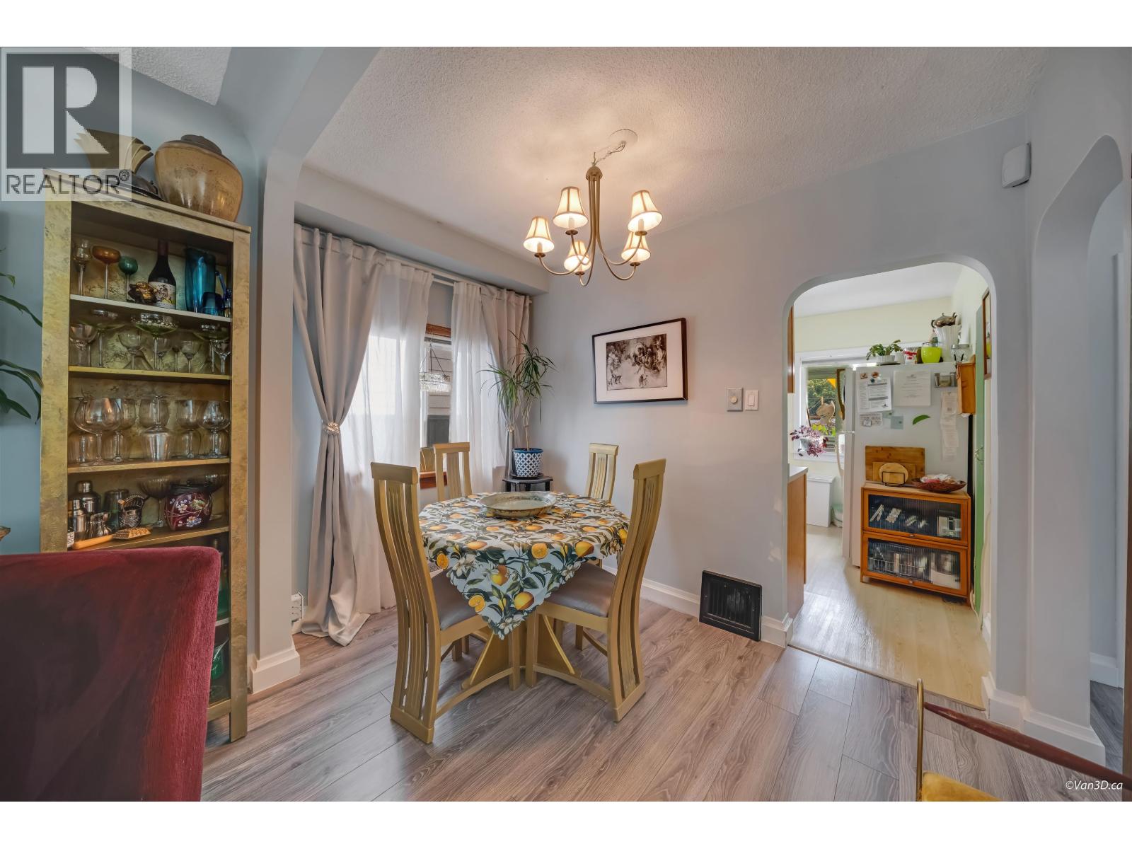 1978 E 8th Avenue, Vancouver, British Columbia  V5N 1V1 - Photo 12 - R3160500