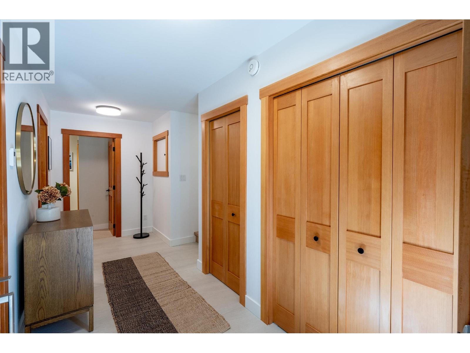 3125 Hawthorne Place, Whistler, British Columbia  V8E 0B8 - Photo 18 - R3160503