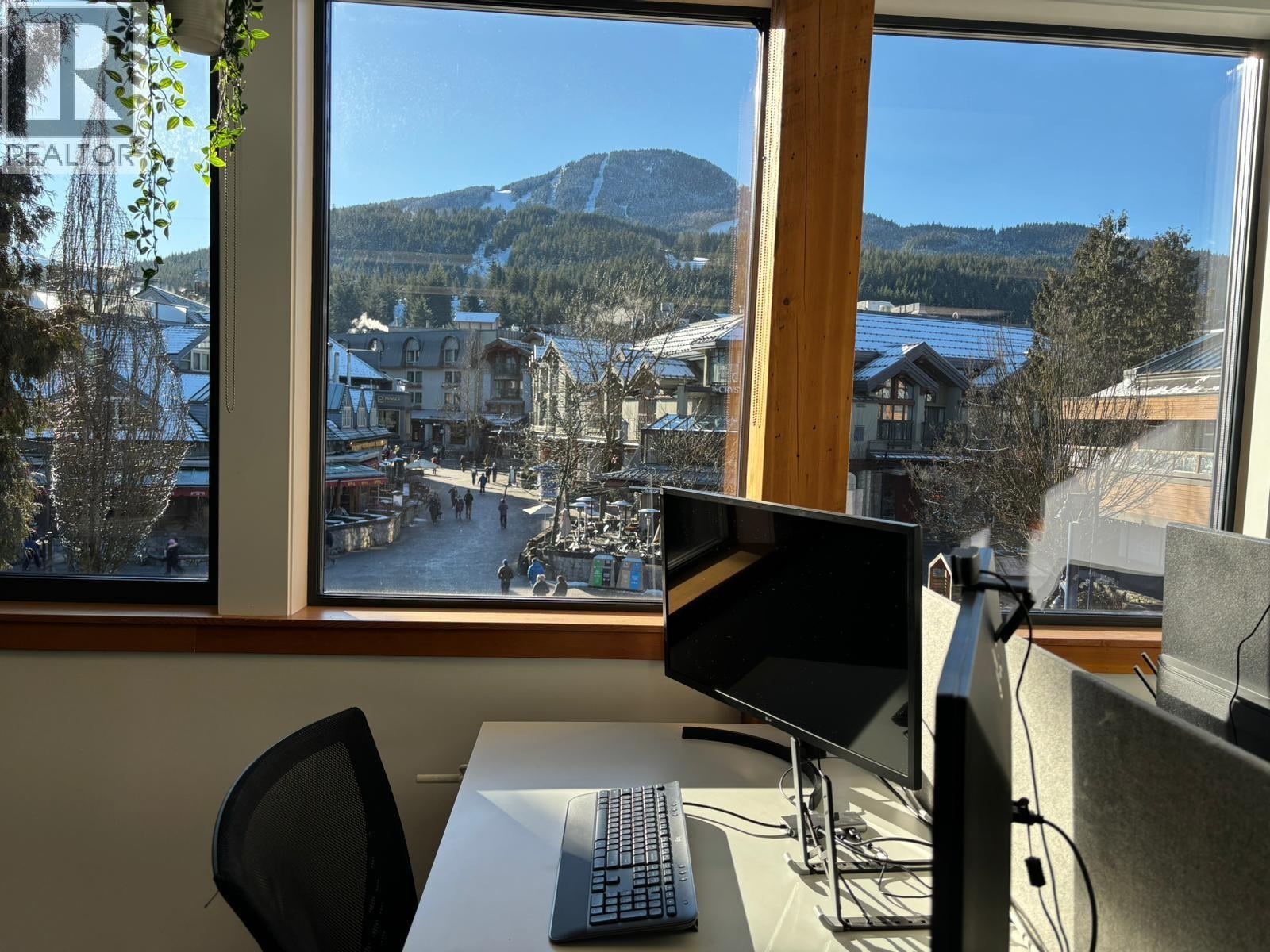 303 4204 Village Square, Whistler, British Columbia  V8E 1H5 - Photo 4 - C8081673