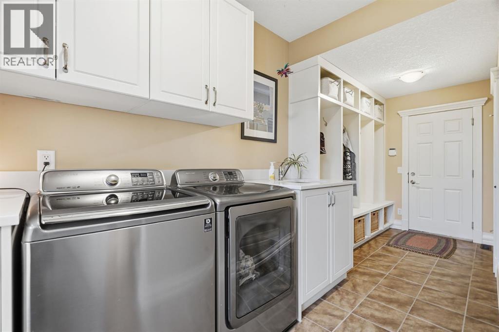 258244 10 Street E, Rural Foothills County, Alberta  T0L 0X0 - Photo 19 - A2340487