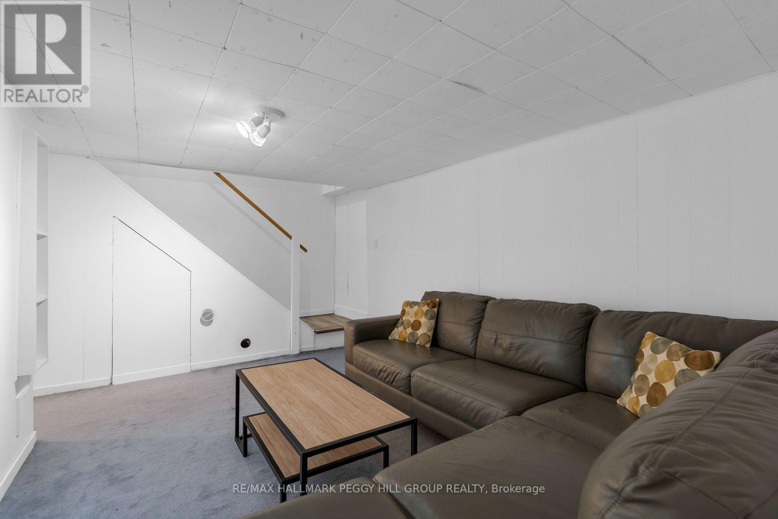6 Slalom Drive, Oro-Medonte, Ontario  L0K 1N0 - Photo 11 - S13733520