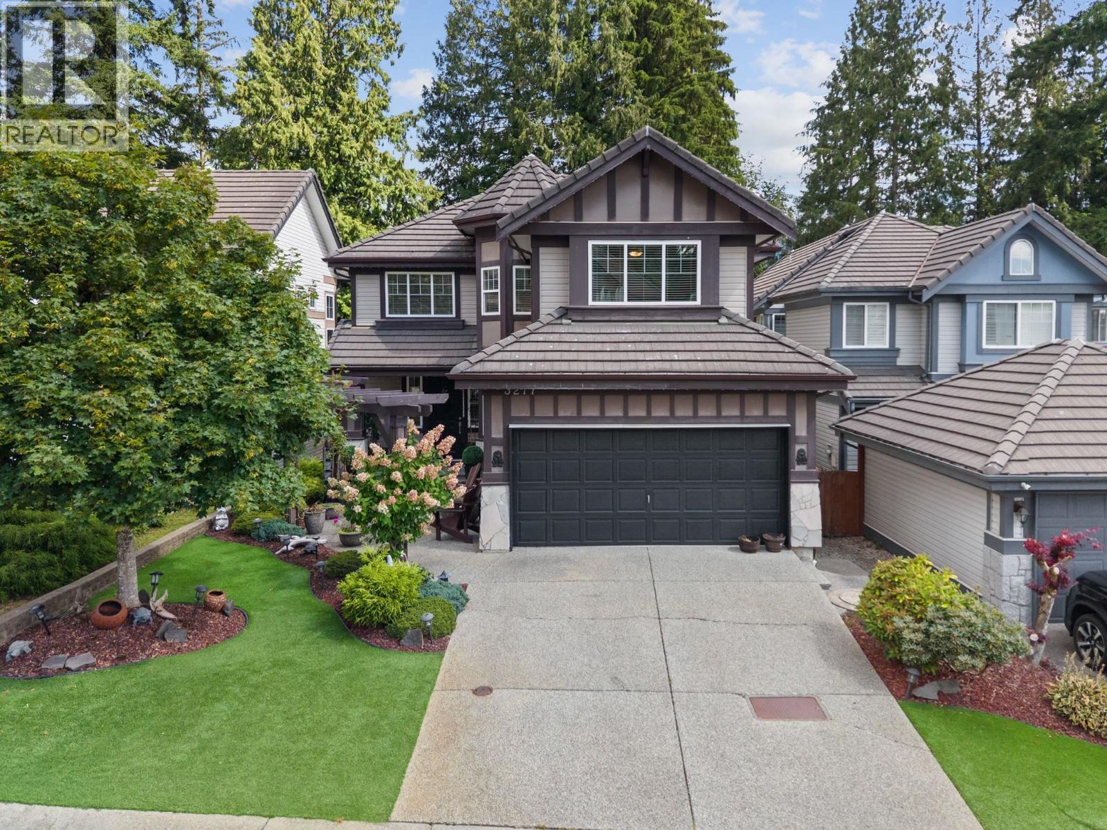 3277 CHARTWELL GRN, Coquitlam, British Columbia