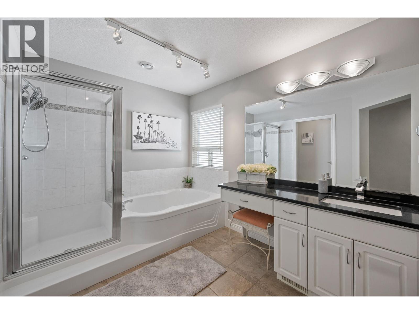 3277 Chartwell Grn, Coquitlam, British Columbia  V3E 3M9 - Photo 25 - R3160437