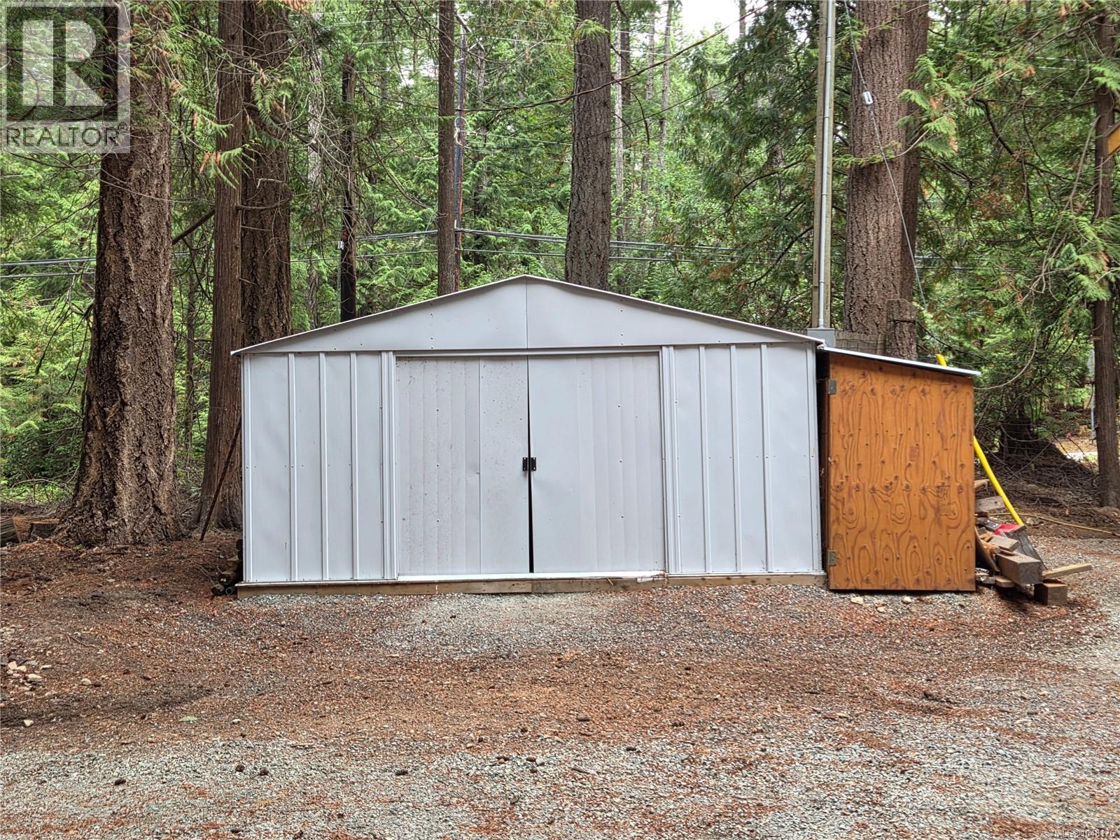 323 Davis Rd, Gabriola Island, British Columbia  V0R 1X1 - Photo 10 - 1048176