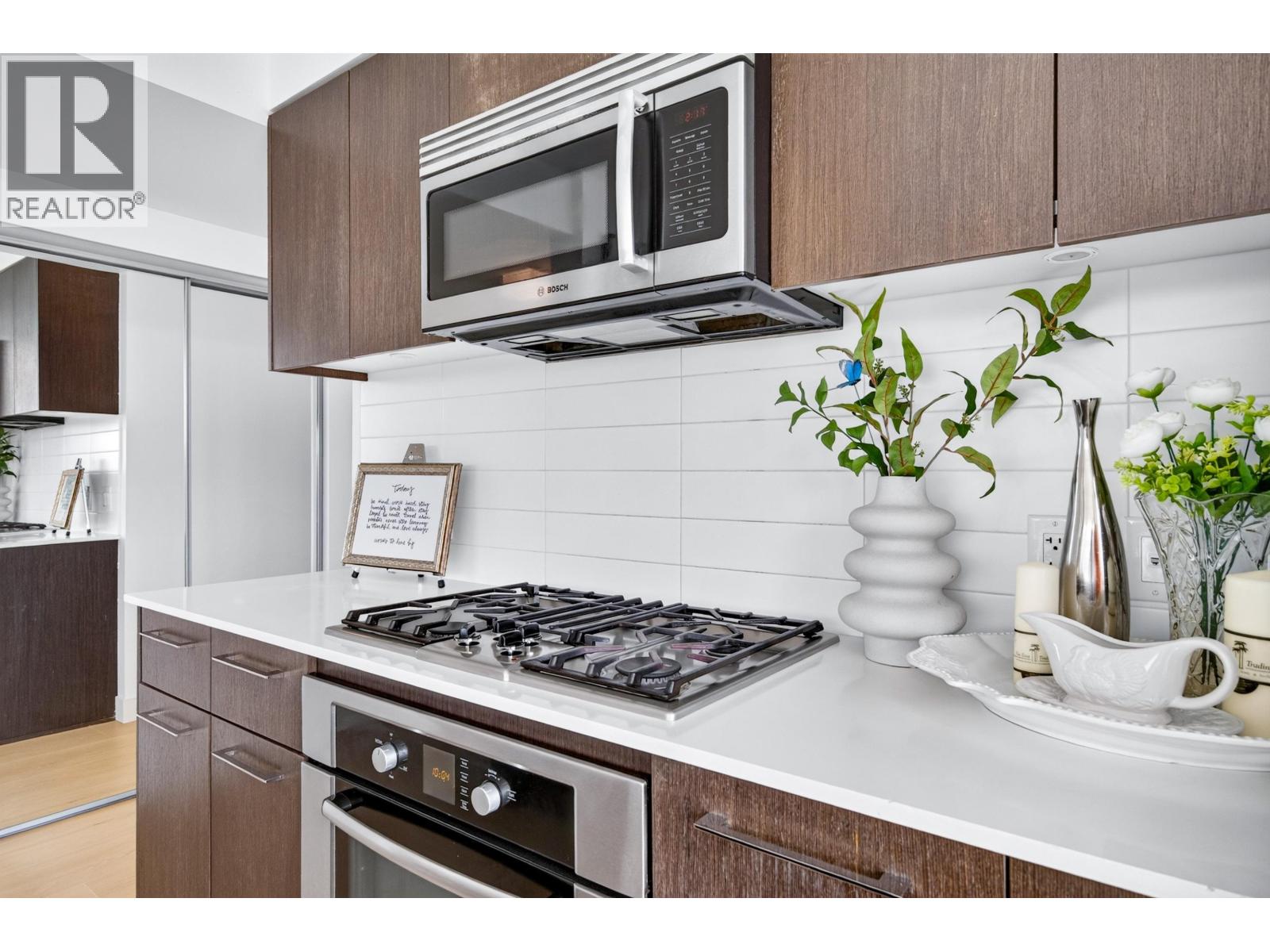 Ph1 7988 Ackroyd Road, Richmond, British Columbia  V6X 0K6 - Photo 10 - R3160192