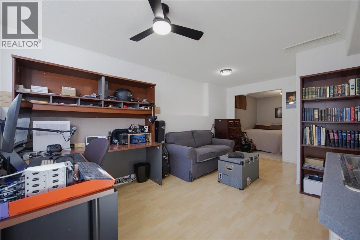 24030 102a Avenue, Maple Ridge, British Columbia  V2W 2A2 - Photo 29 - R3160283