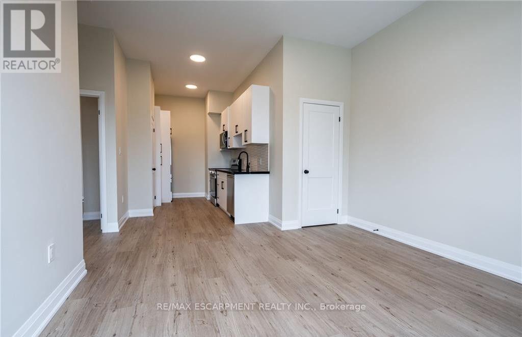 B - 728 Eleventh Avenue, Hamilton, Ontario  L8T 2K8 - Photo 10 - X13733602