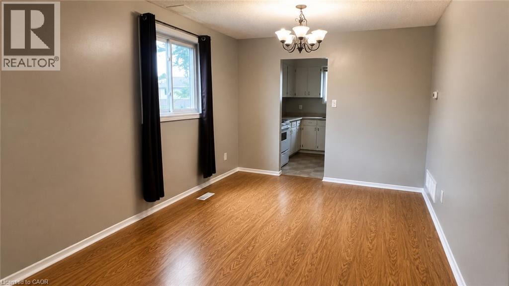 569 Hayward Crescent, Milton, Ontario  L9T 4T8 - Photo 4 - 40859689