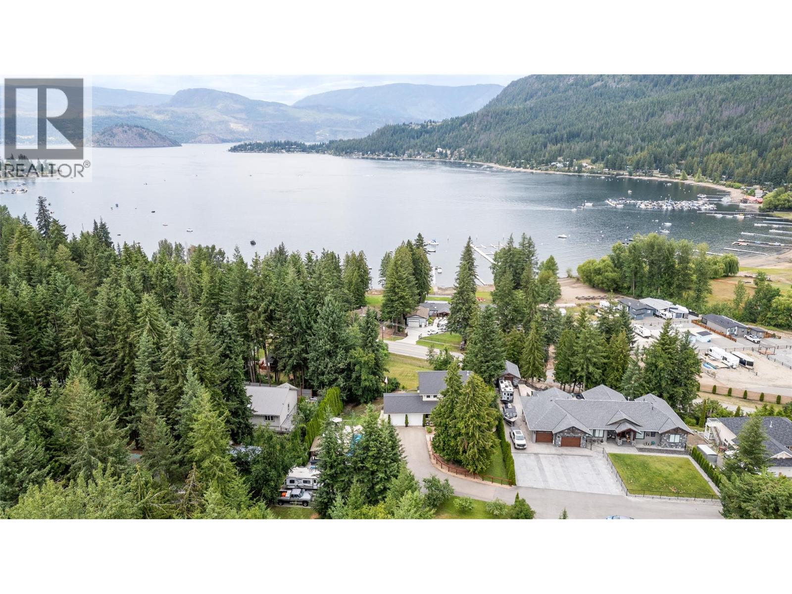 2662 Blind Bay Road, Blind Bay, British Columbia  V0E 1H1 - Photo 2 - 10383038