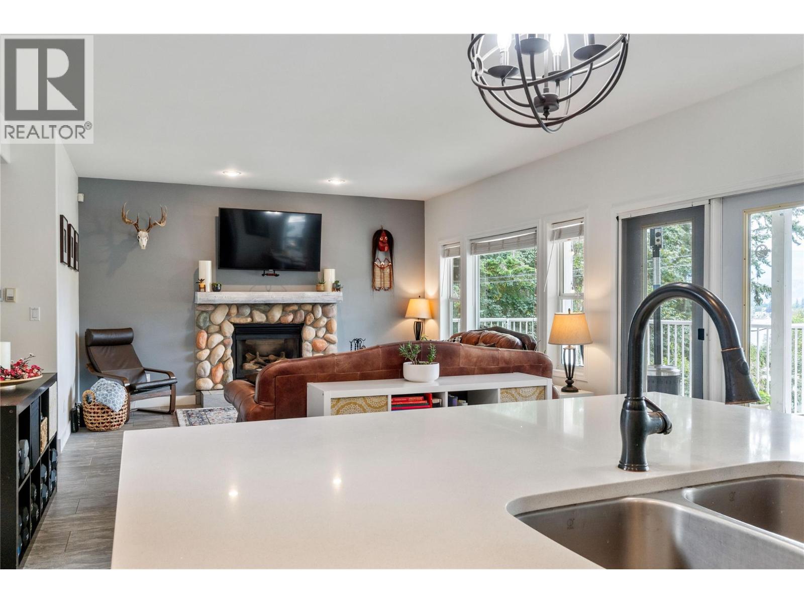 2662 Blind Bay Road, Blind Bay, British Columbia  V0E 1H1 - Photo 15 - 10383038