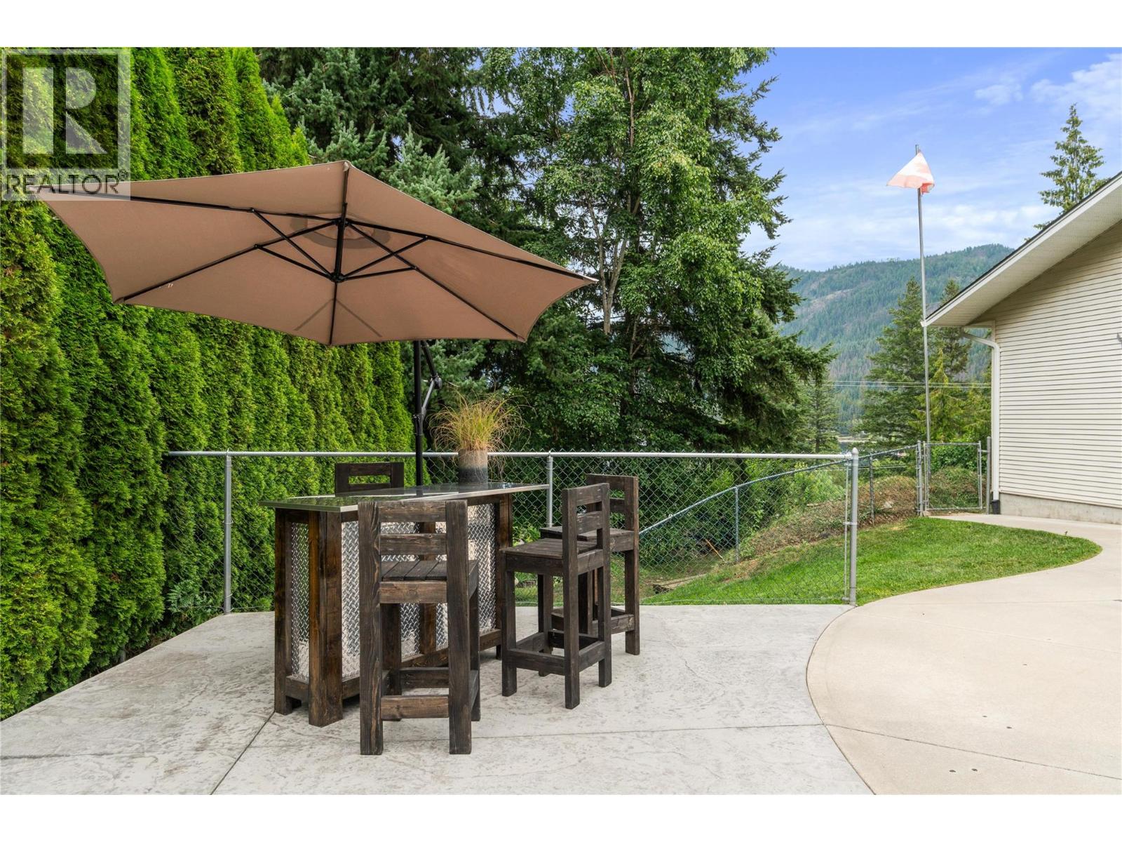 2662 Blind Bay Road, Blind Bay, British Columbia  V0E 1H1 - Photo 75 - 10383038