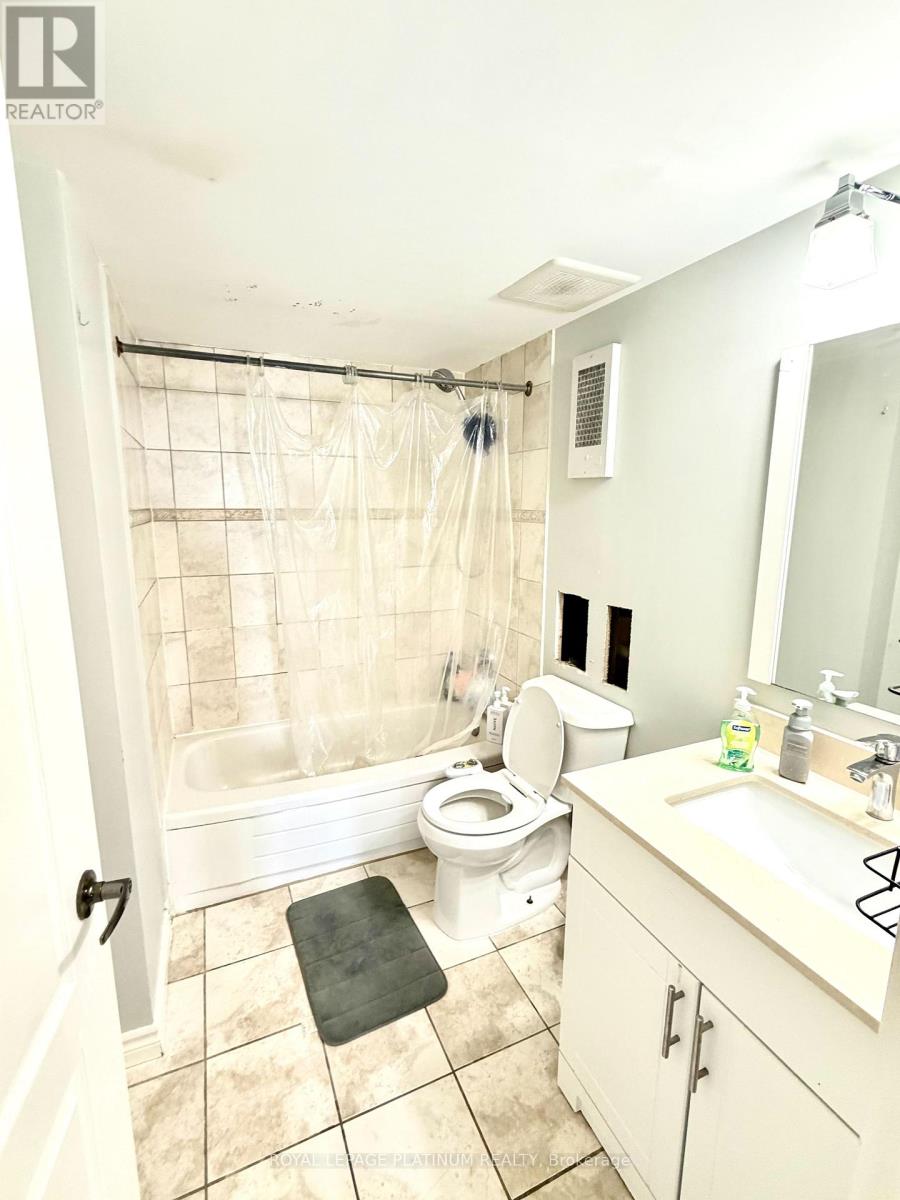 Ph#5 - 4205 Shipp Drive, Mississauga, Ontario  L4Z 2Y9 - Photo 14 - W13711182