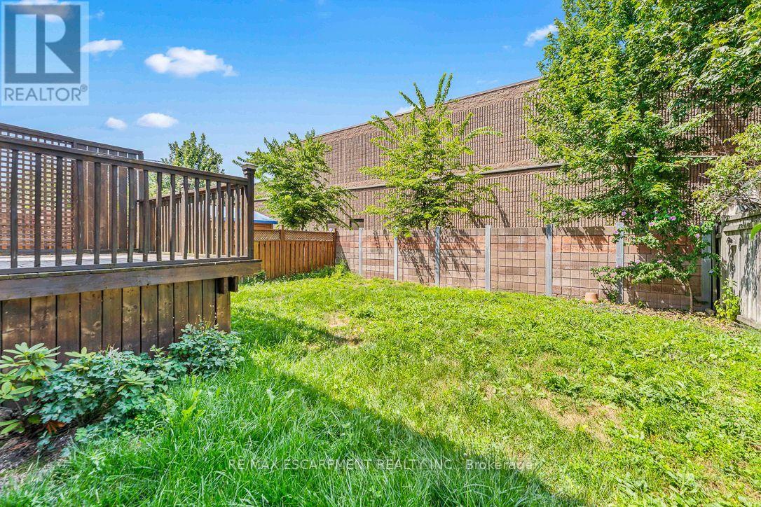 853 Apple Gate Court, Mississauga, Ontario  L5C 4L8 - Photo 46 - W13732968