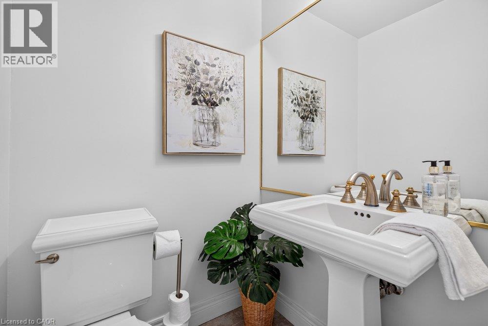 2136 Old Lakeshore Road Unit# 4, Burlington, Ontario  L7R 1A3 - Photo 11 - 40859749