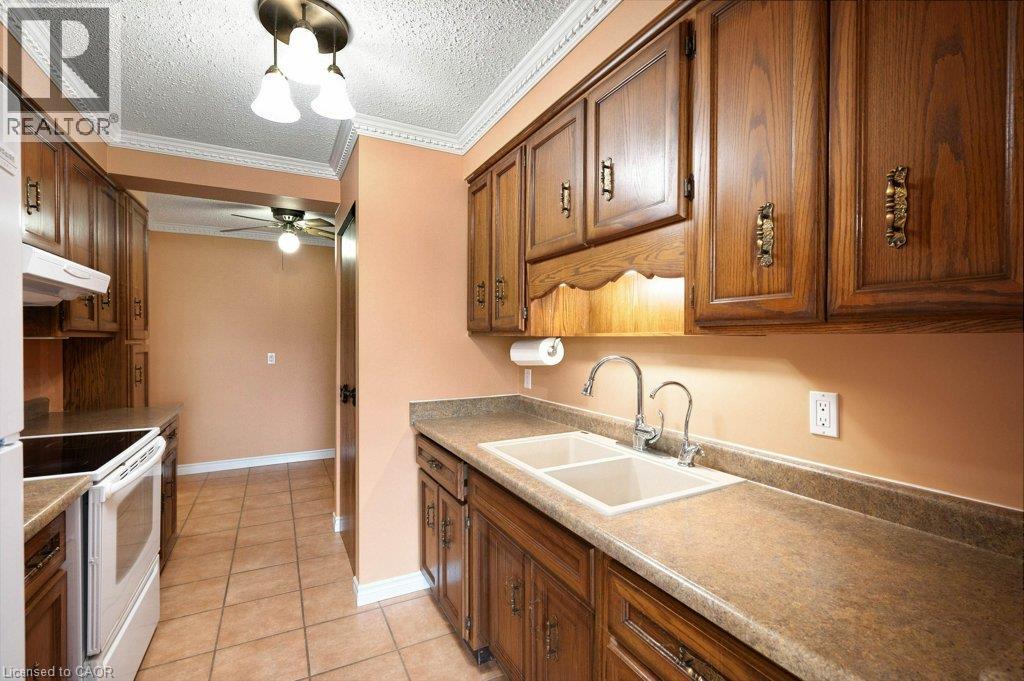 400 Champlain Boulevard Unit# 406, Cambridge, Ontario  N1R 7J6 - Photo 5 - 40847084