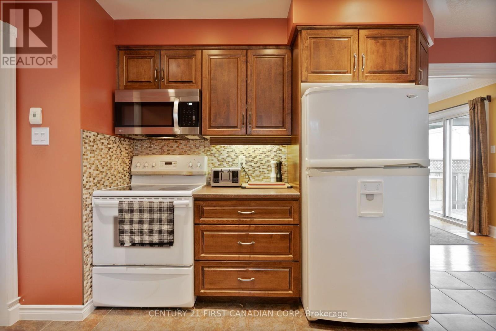 327 Everglade Crescent, London North, Ontario  N6H 4M7 - Photo 9 - X13731422