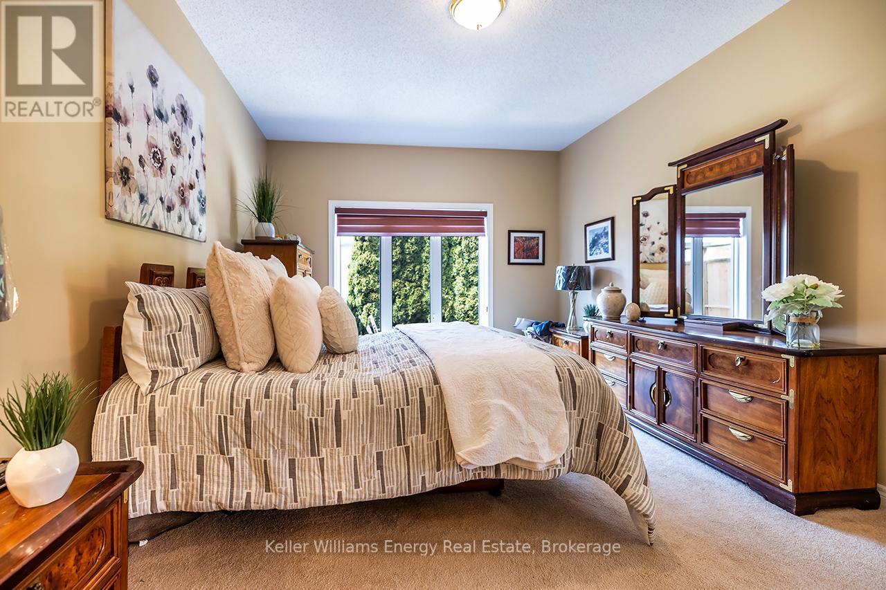 8 Hinkley Trail, Clarington, Ontario  L1B 1P4 - Photo 31 - E13733720