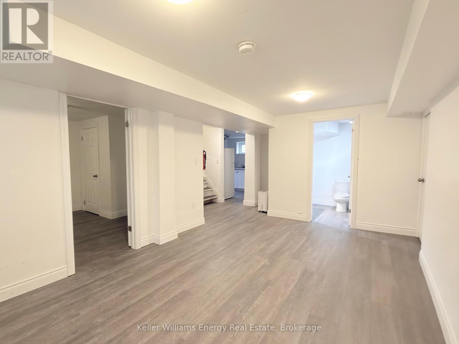 Lower - 273 Wilson Road S, Oshawa, Ontario  L1H 6C4 - Photo 3 - E13733726