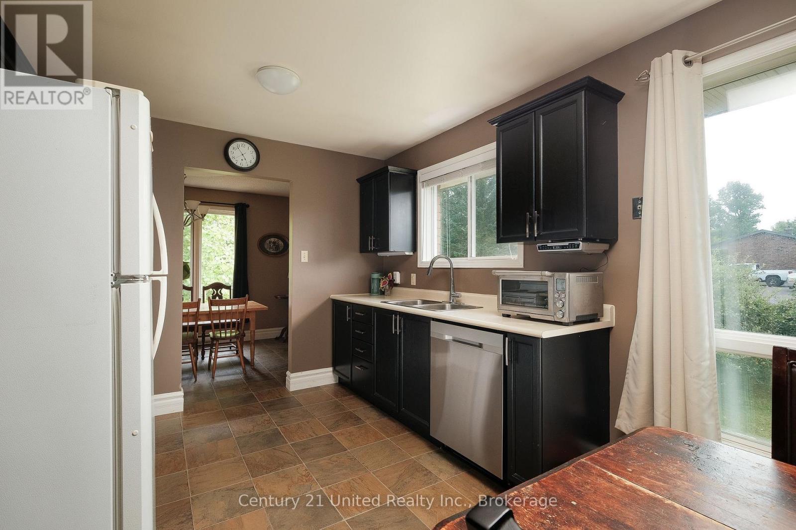 1118 5th Line, Selwyn, Ontario  K9J 6X5 - Photo 11 - X13733654