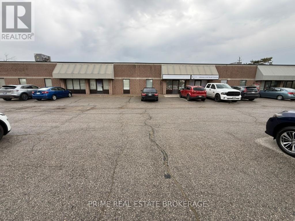 Unit 3 - 647 Wilton Grove, London South, Ontario  N6N 1N7 - Photo 2 - X13733722